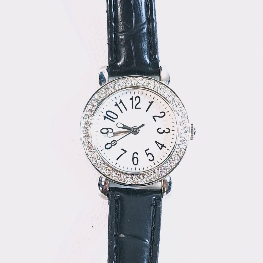 Merona Black Leather Band Crystal Bezel Ladies Watch, New Battery